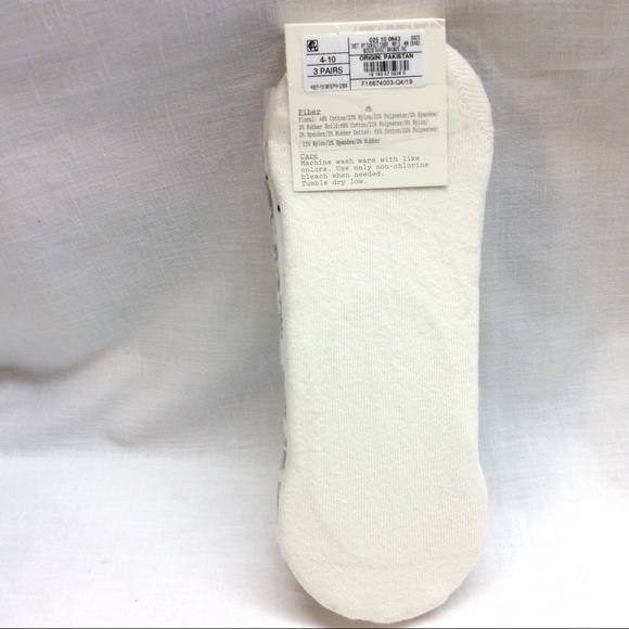 A NEW DAY WOMEN’S LINERS SOCKS HEEL GRIPS 3 PAIRS. - Picture 3 of 6